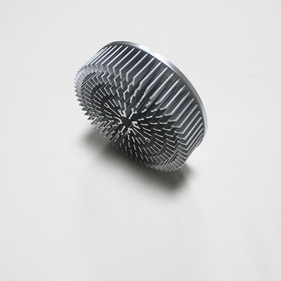 AL1070 Pin Fin Heat Sink Customized-het Gebied van de Hittedissipatie met Weggaande Vorm